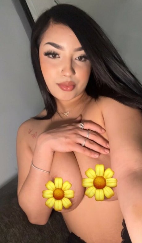 vlindeer naked star image