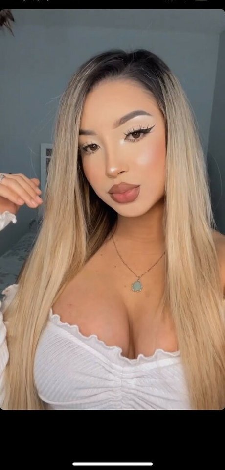 vlindeer beautiful model pictures