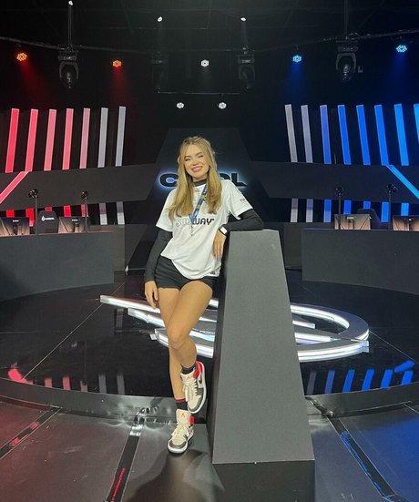 Barbara Emely high quality pornstar img