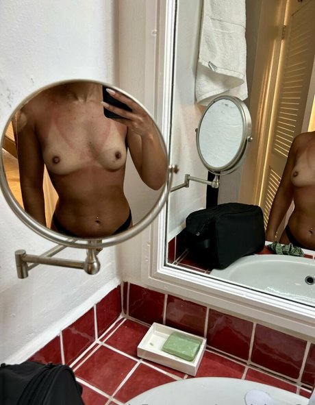 avadeluca21 pornstar beautiful pics