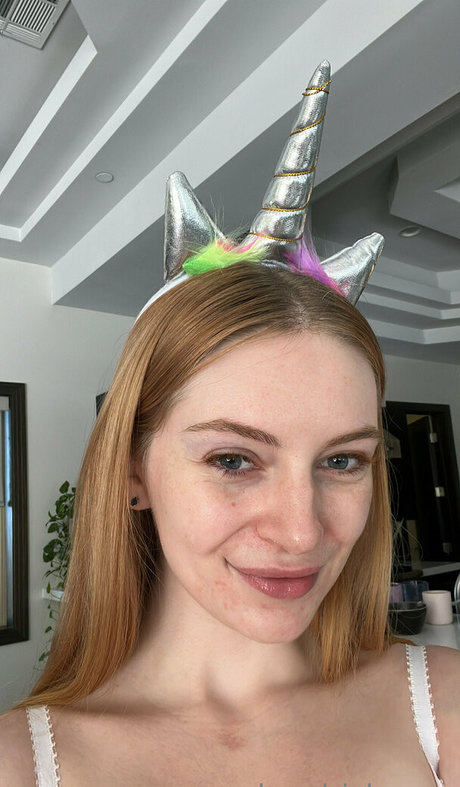 mayakendrickfree xxx model gallery