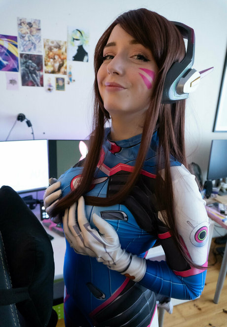 pennykun model porn photos