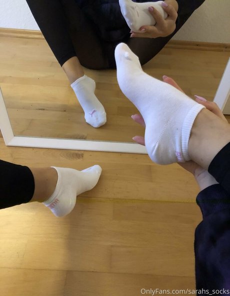 sarahs socks exclusive star picture