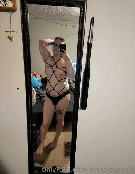 fennelsapphia naked star pic