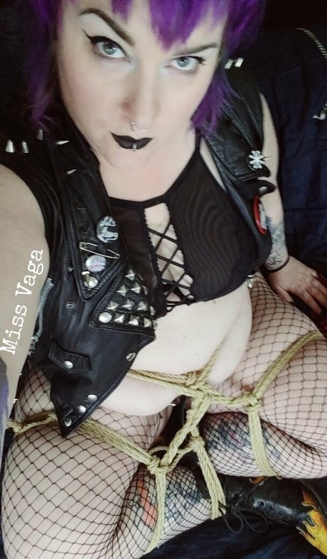 punkfarts model nice pics