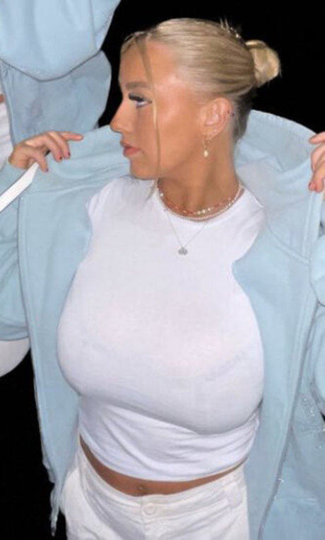 Gracie M nude pornstar pictures