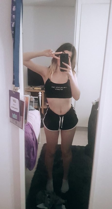 Abbyimu pornographic actress photo