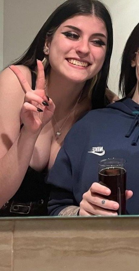 Abbyimu model porn pic