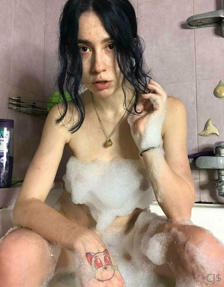 tiny barbie model xxx img