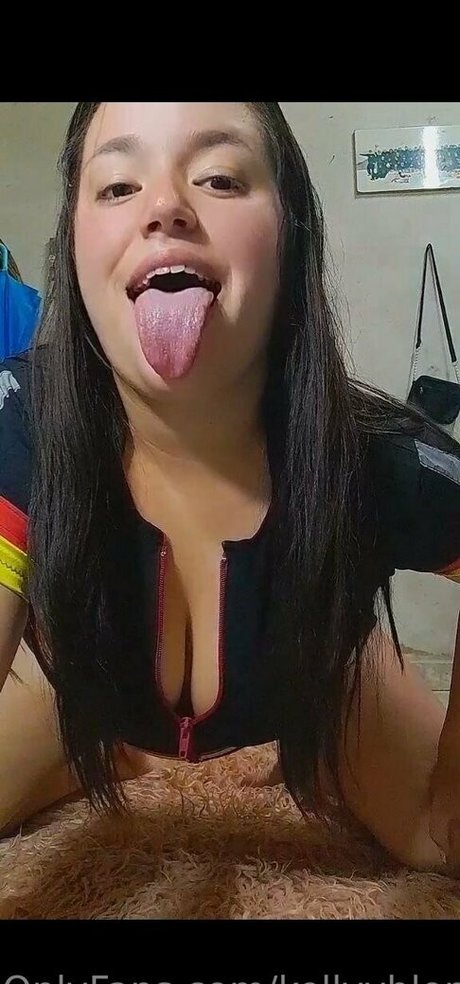 kellyyblonde star sexy pic