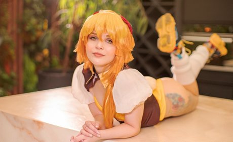 Di Simon model hot img