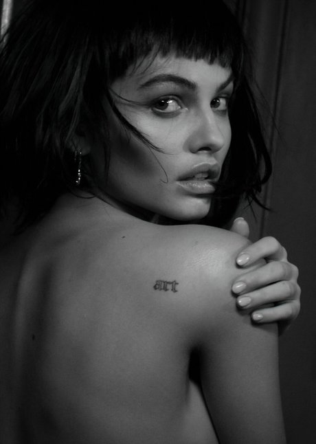 Thylane Blondeau top star archive