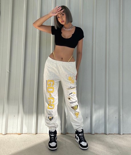 Nika Higashionna star porn archive