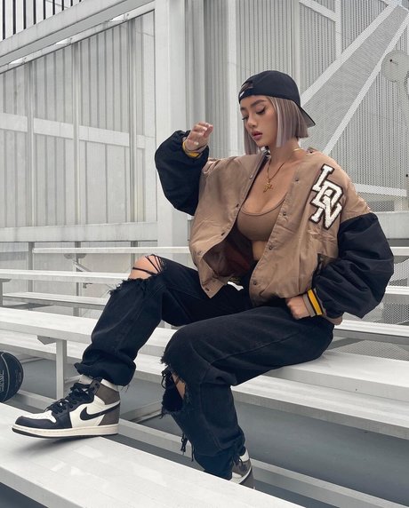 Nika Higashionna sexy star galleries