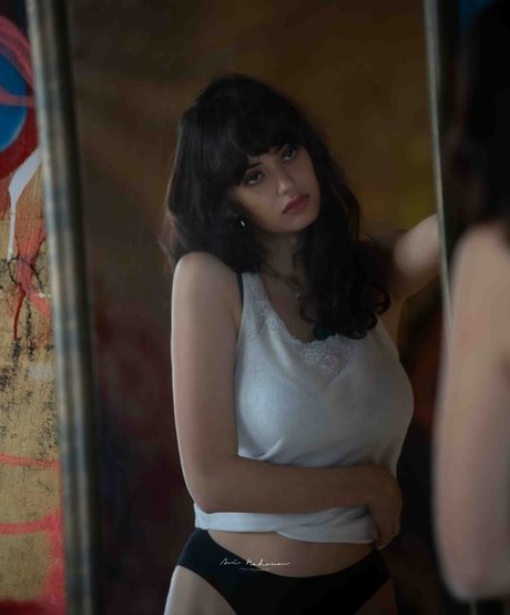 Linoy Tavor exclusive star picture