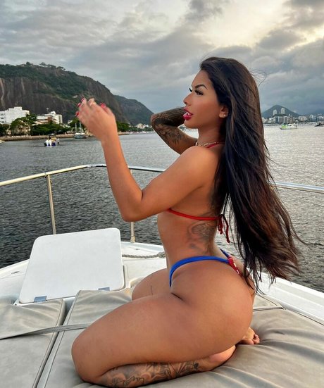 Clara Batista porn star picture