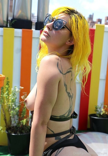 lilithvale Profile pic