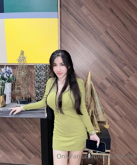 littlepinkylek nice model pictures