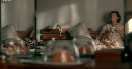 Jessie Buckley pornstar perfect pic