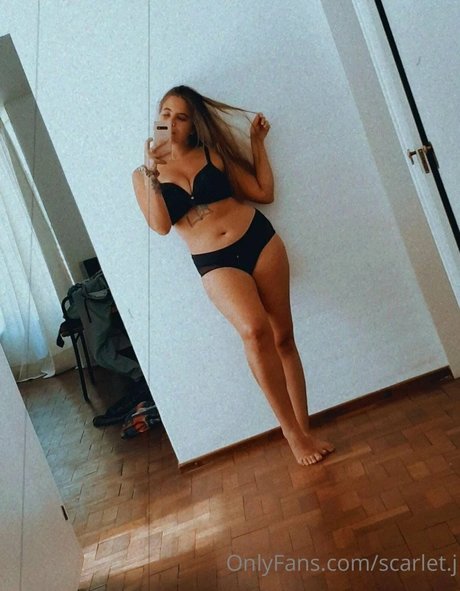 Scarlet Jo star images