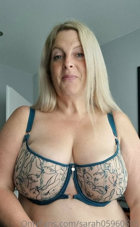 beach milf onlyfans top pics