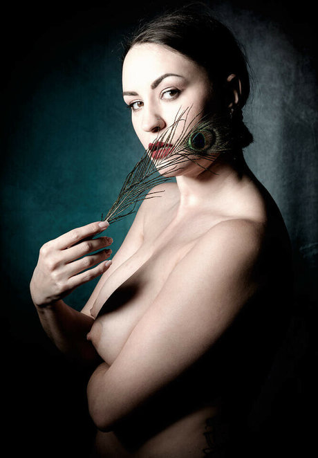 _marta__y hot actress img