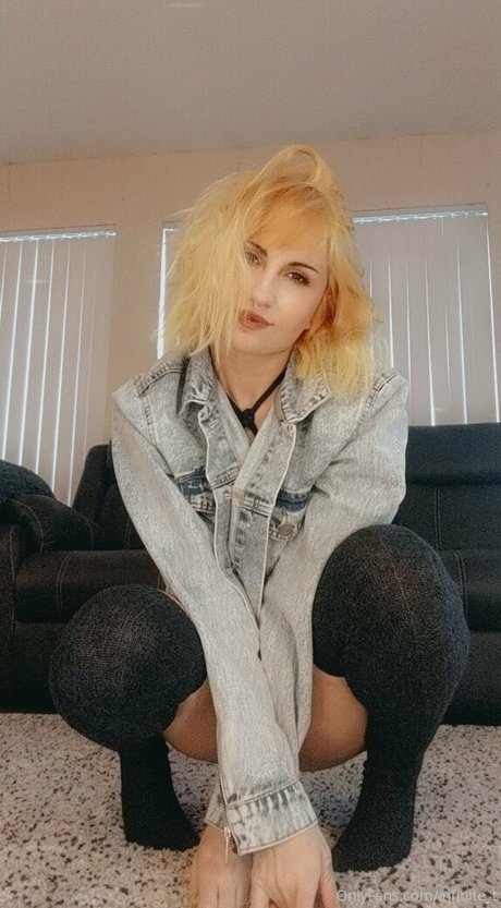 daxanais model beautiful pic