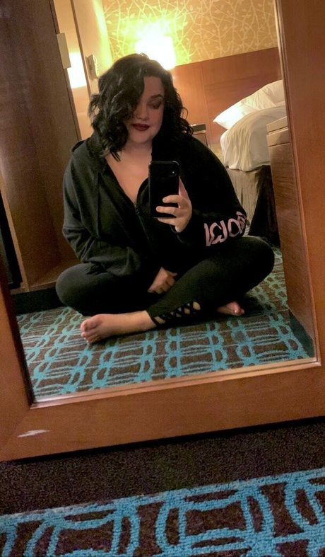 nicolefoxx6free model beautiful pictures