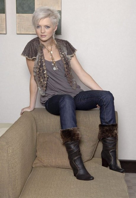 Hannah Spearritt model pretty pictures