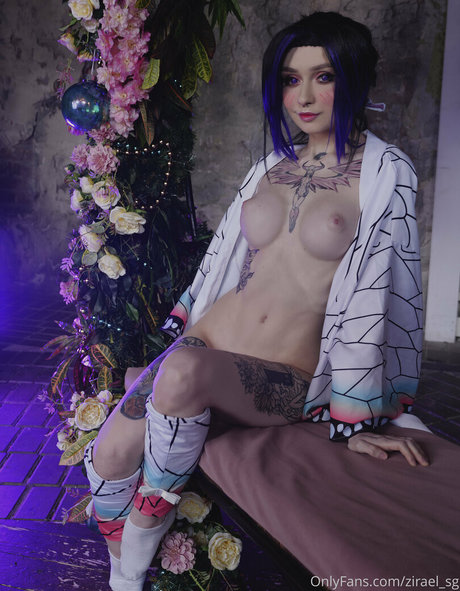 Zirael sg nudes model gallery