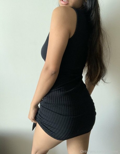 ubedientgirl sex star pic