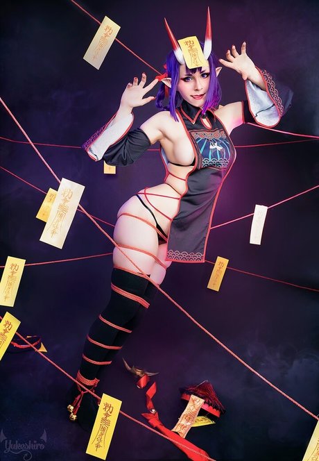 Yukeshiro model nude pics