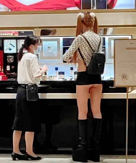 SexyCyborg erotic star pics