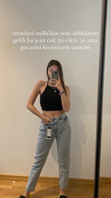 Ilayda Akdogan pornstar nice gallery