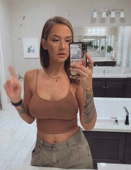 Geo Antoinette beautiful actress galleries