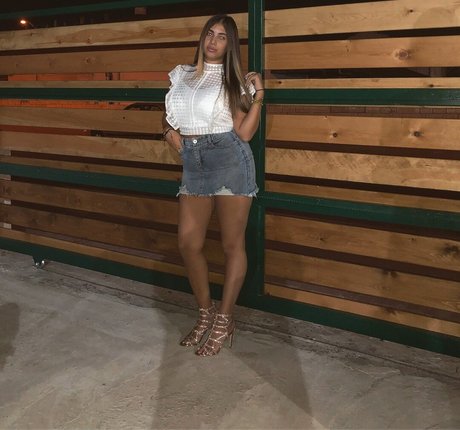 Shahar Matok beautiful pornstar gallery