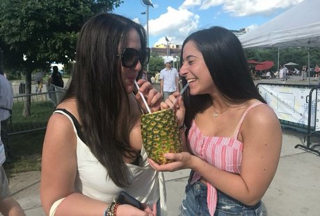 Ellie K beautiful pornstar img