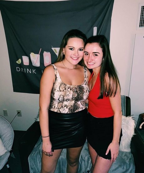 Olivia H nude actress pics