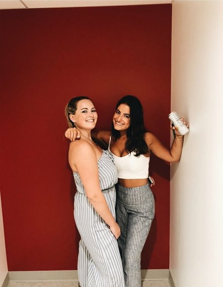 Olivia H pornstar sex galleries