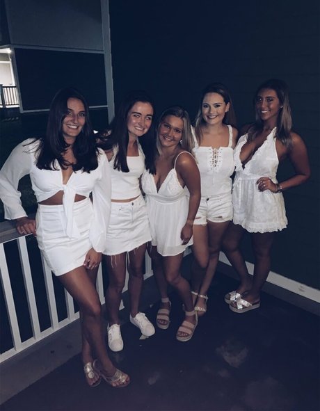 Olivia H star xxx gallery