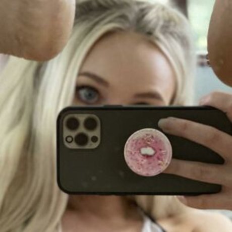 sweet luna nudes actress image