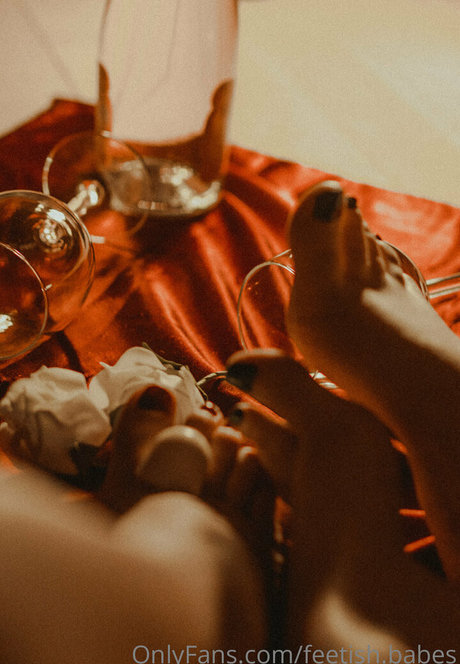 feetish babes erotic model pic