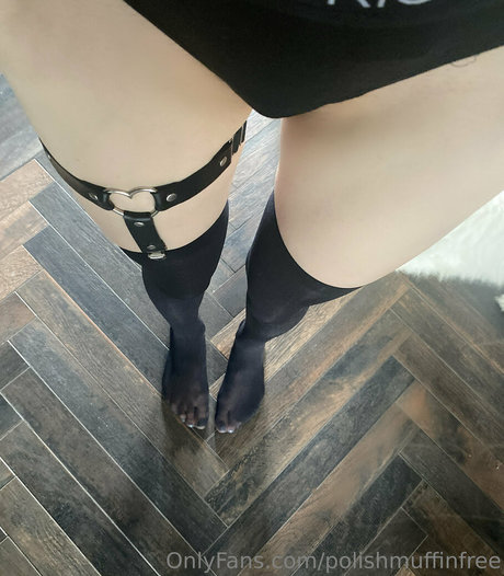 polishmuffinfree pretty actress image