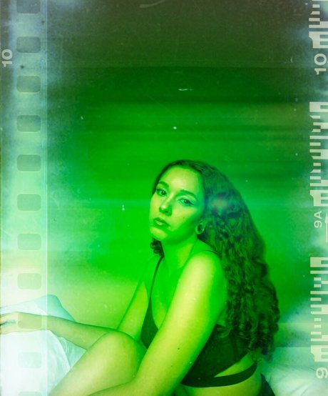 Balegat pretty pornstar photos