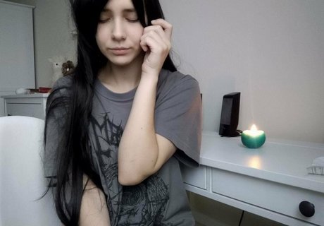 katyablack naked actress pictures