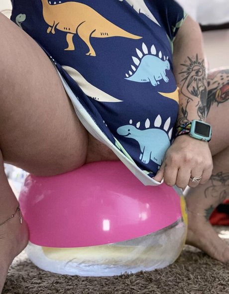 scarletrainxxx model nude pic