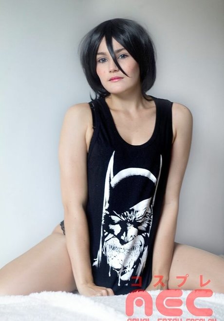 Arual Ebiru Cosplay star porn photos