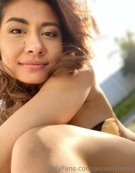 jessieismore model beautiful pictures