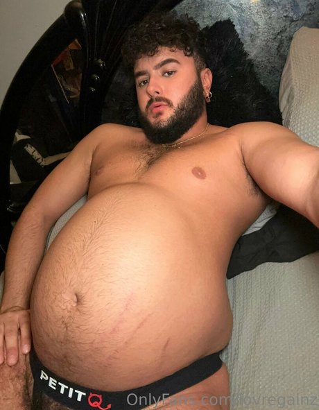 lovregainz model high quality image