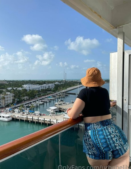 urbabelily star top photos